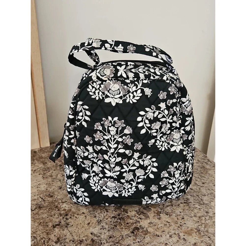 Classic Vera Bradley Quilted Thermal Lunch Bag Black & White Chandelier Noir EUC